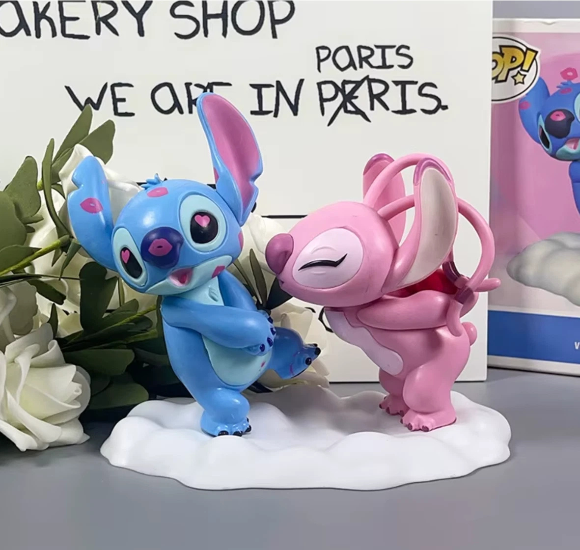 Sada figúrok Lilo a Stitch so stojanom