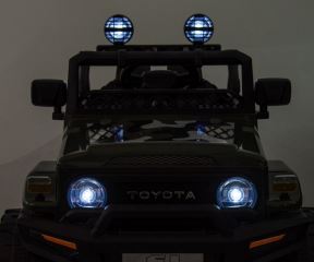 Licencované dětské elektrické SUV TOYOTA FJ CRUISER s Bluetooth a dálkovým ovládáním, army (7)