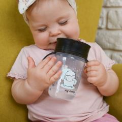 Nevylievajúci hrnček s úchytmi, I love my Daddy 240 ml, čierna (574871)